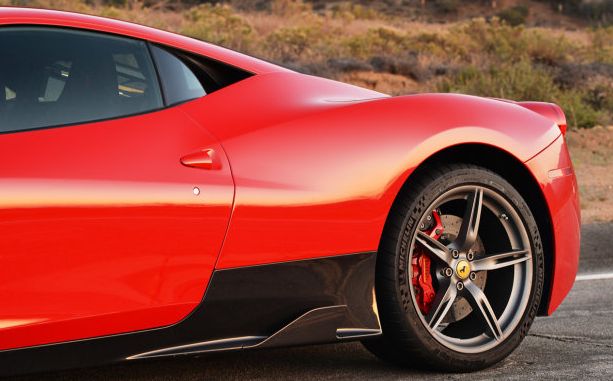 Ferrari 458 - Special style Carbon Side Skirt Splitter1